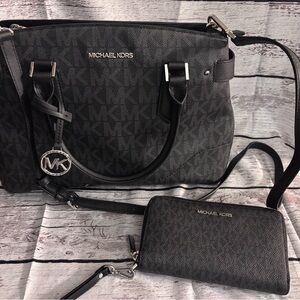 Michael Kors Black Women's Bag Set